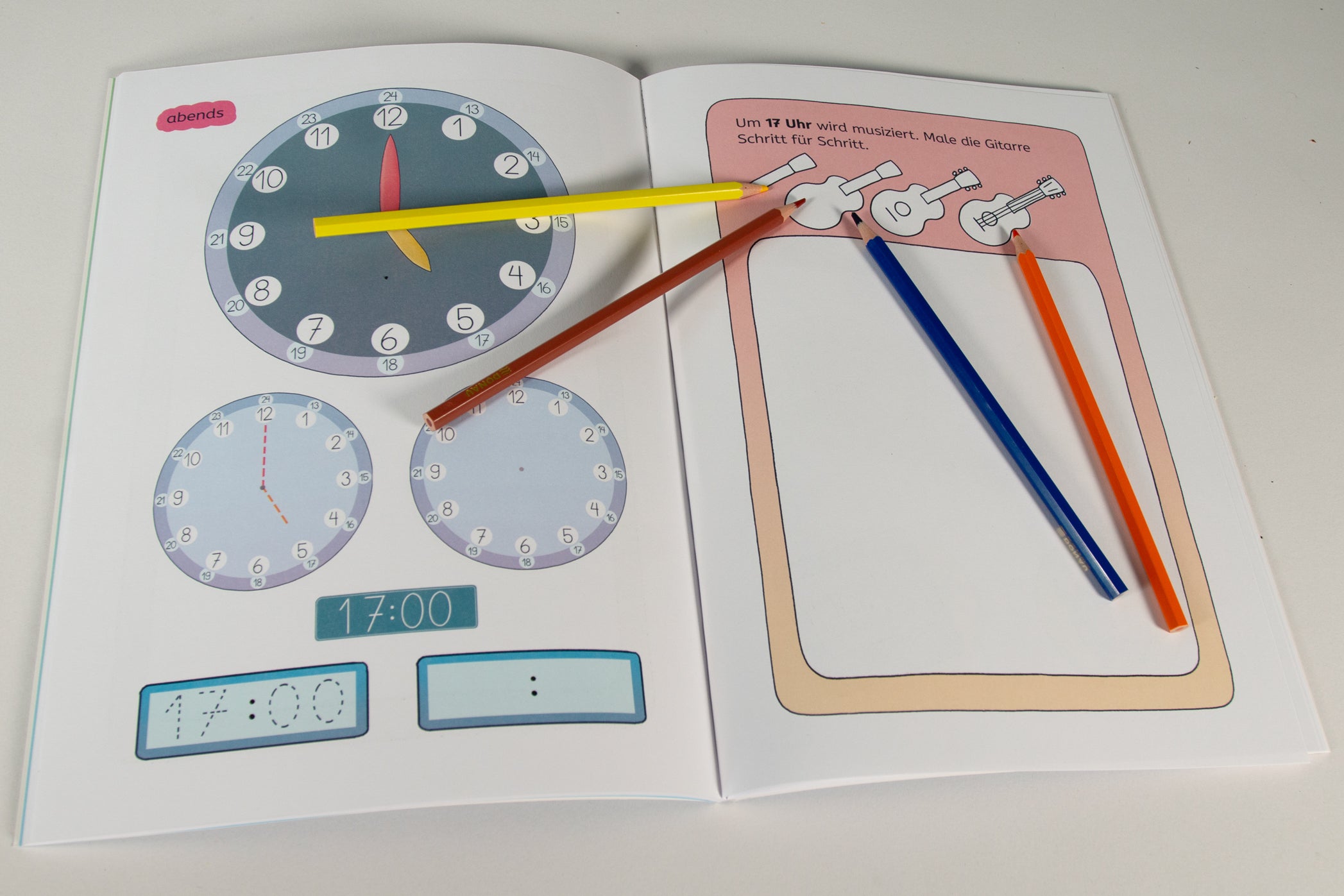 Loewe 978-3-7432-1698-3 Ich entdecke die Uhrzeit - Lernerfolge garantiert! Lernerfolge garantiert! - Übungsbuch zum spiele...