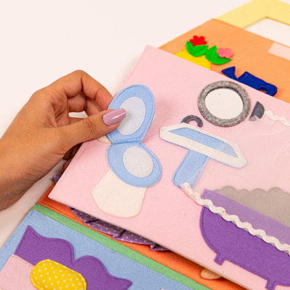 Quietbook: Travel Buddy Puppenhaus