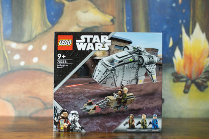 LEGO® Star Wars 75338 Überfall auf Ferrix™