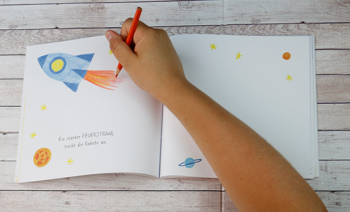 Mein buntes Kritzel-Malbuch (Rakete): Kritzelbuch mit farbigen Motiven für Kinder ab 2 Jahre