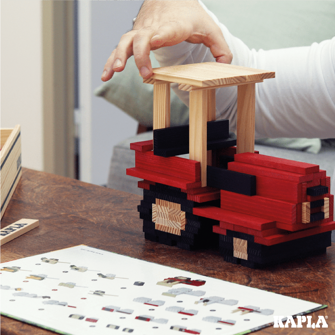 KAPLA® TRAKTOR Baukasten : 155 Holzplättchen